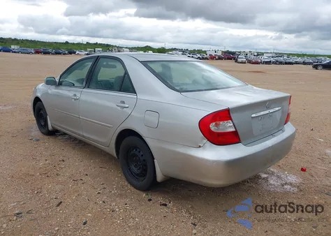 2003 Toyota Camry Le из США, поврежденный, VIN 4T1BE32K83U702473